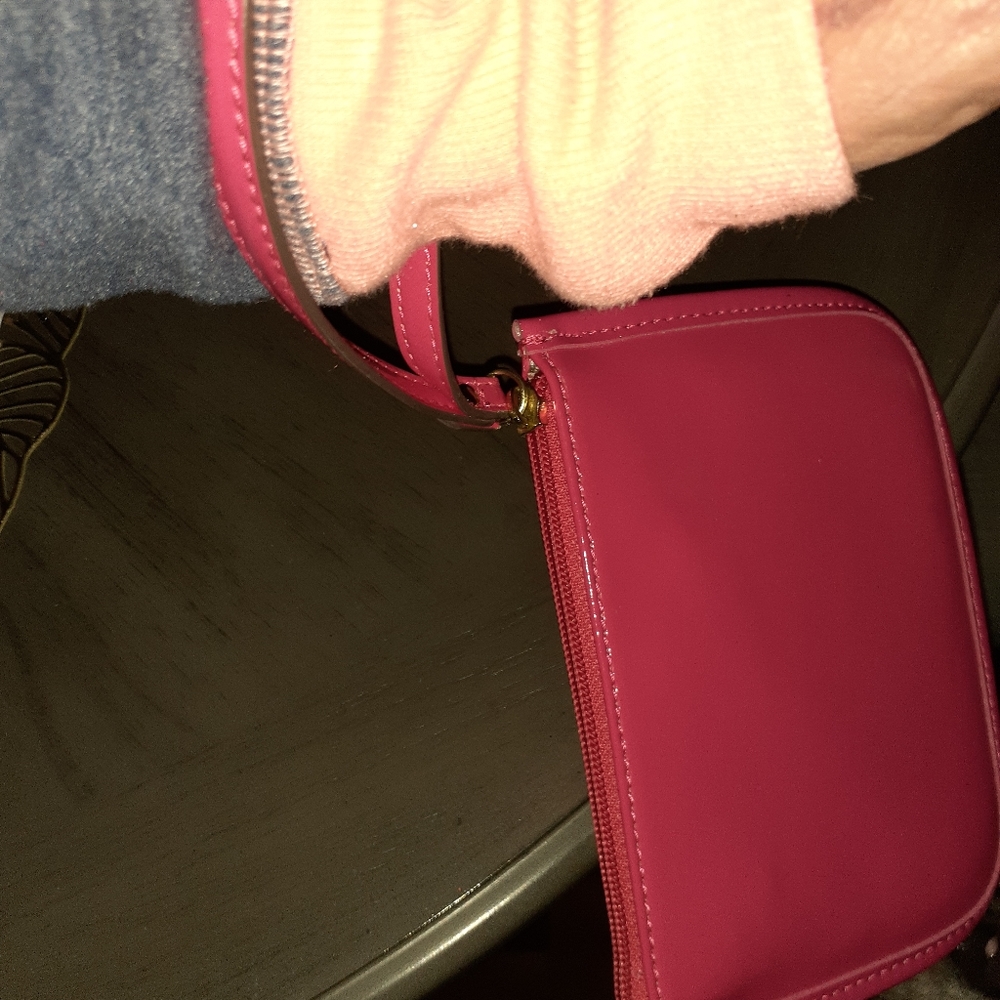 Wristlet - Picture 2 of 4